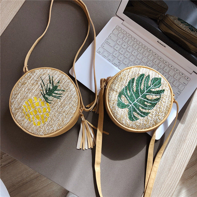 VINTAVIDA Straw Woven Bag - Embroidery Leaf